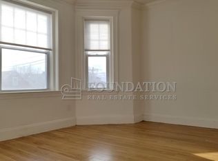 116 Bellingham St, Chelsea, MA 02150