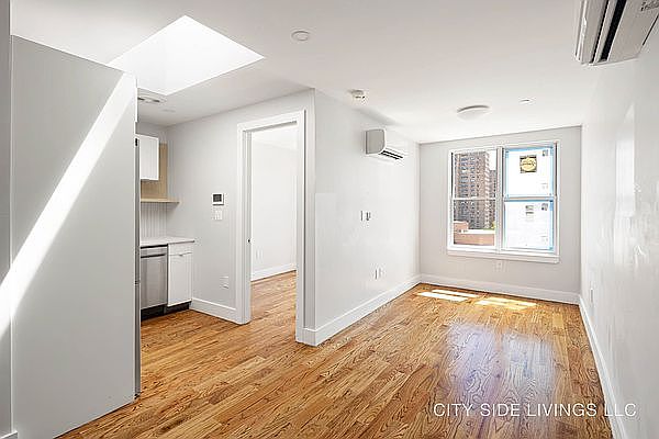 1st image of 996 Carroll St #4T