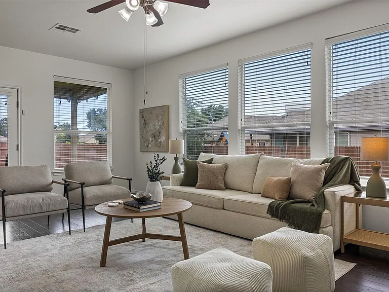 11304 Running Brush Ln — Photo 3