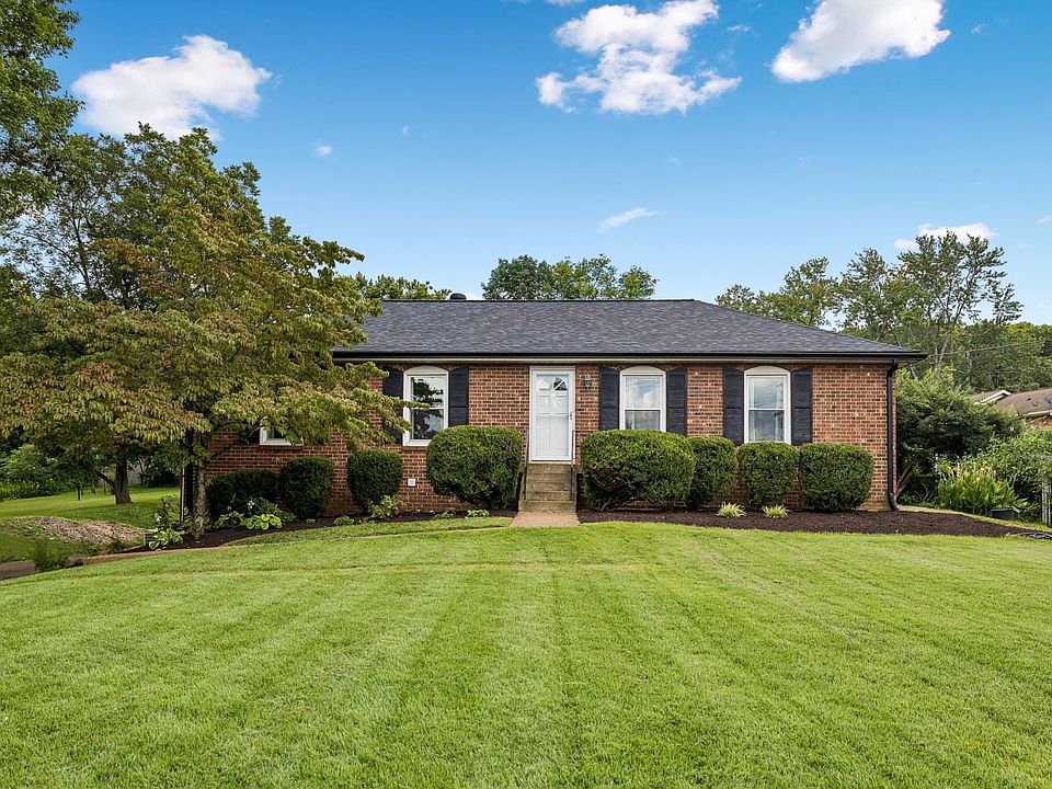 1st image of 569 McMurray Dr