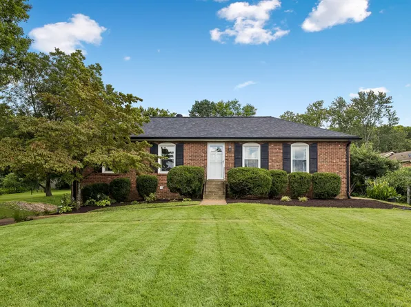569 McMurray Dr, Nashville, TN 37211