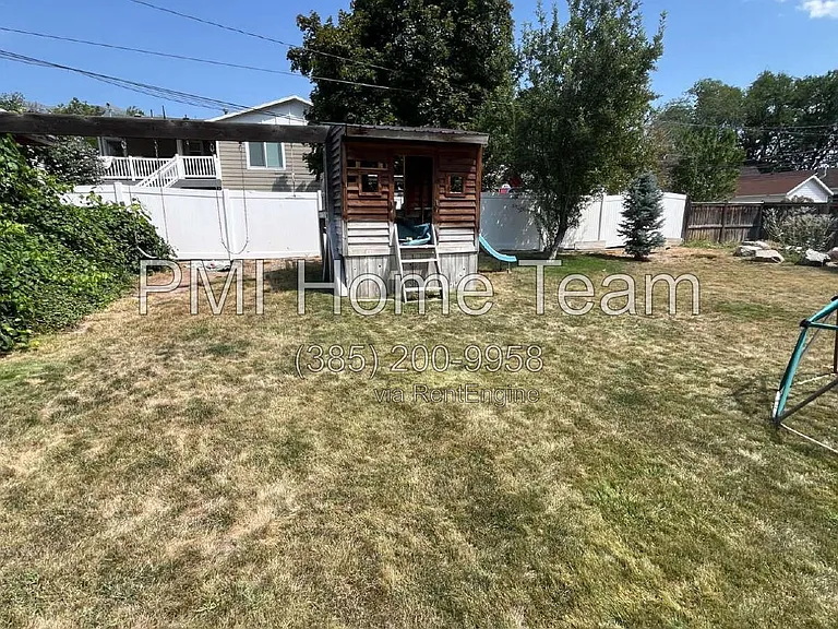 266 E 100 N — Photo 6