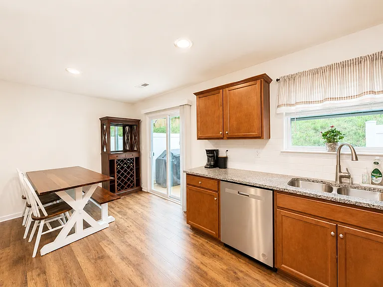 21 Virginia Commons Dr — Photo 7