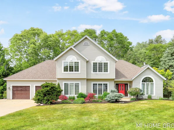 2103 Woodlark Dr, Holland, MI 49424