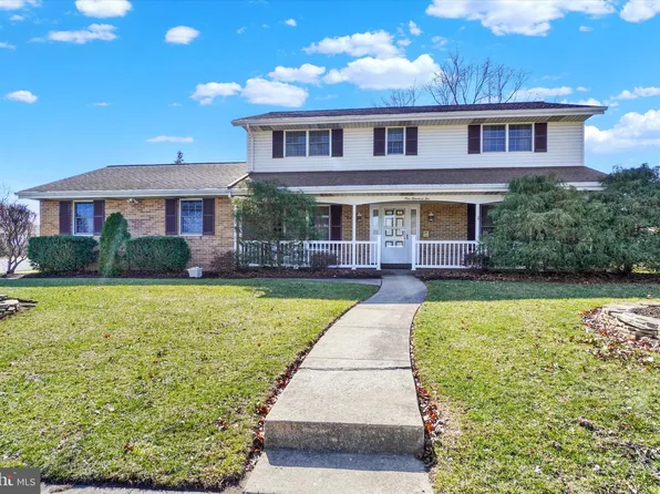 102 Watercress Ln, Elizabethtown, PA 17022