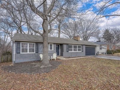 7614 W 67th St, Overland Park, KS, 66202