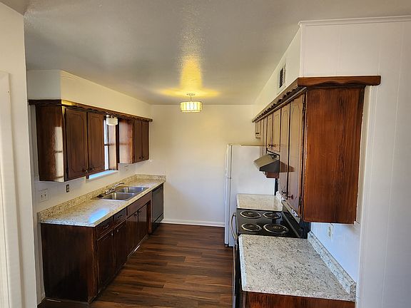 Nice big updated kitchen