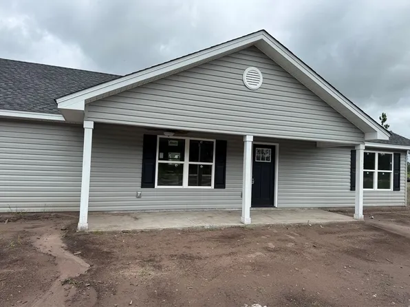 17794 Post Rd S, Waynesville, GA 31566