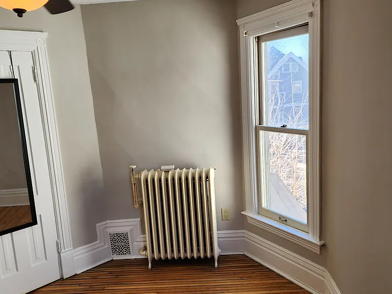 2644 Emerson Ave S #2 — Photo 8