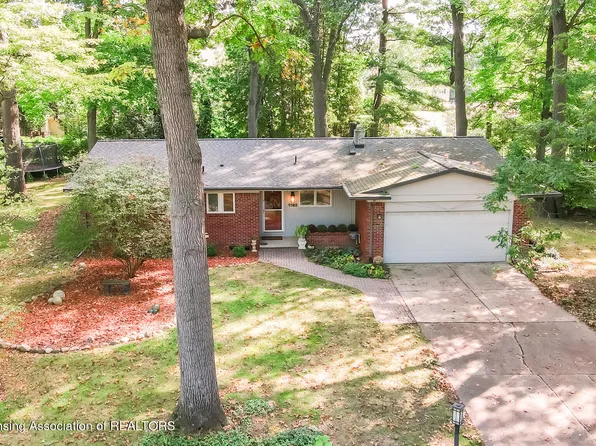 4382 Greenwood Dr, Okemos, MI 48864