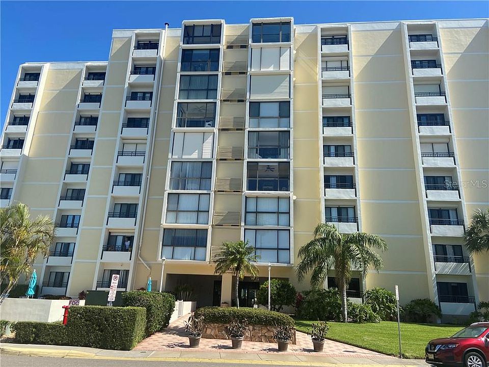 1st image of 830 S Gulfview Blvd APT 506