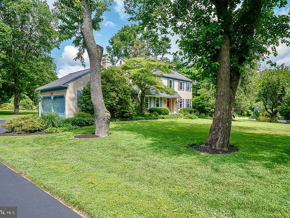 2390 Pine View Dr, Malvern, PA 19355 | Zillow