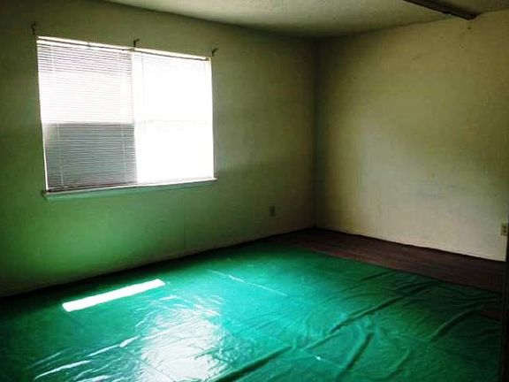 5th image of 4102 Brightwood Dr