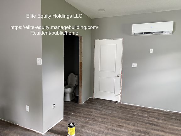 3rd image of 328 N Wayne St