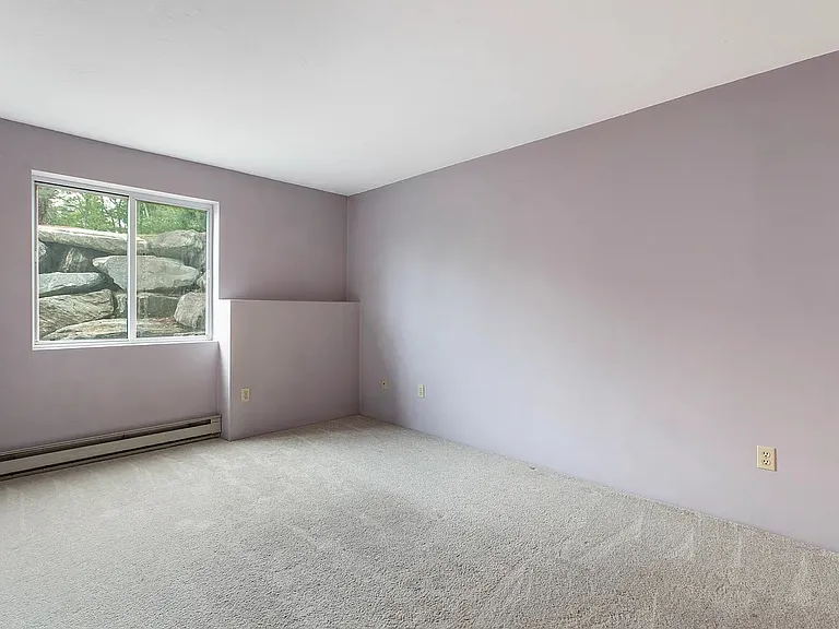 11 Gibbs St #I — Photo 10