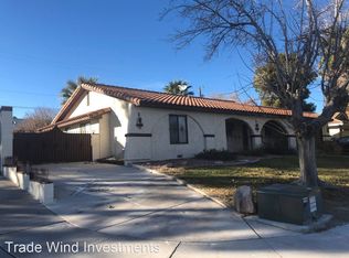 1101 Oak Tree Ln, Las Vegas, NV 89108