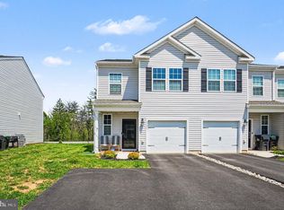 1131 Martin Rd, Breinigsville, PA 18031