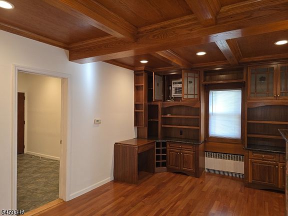 2nd image of 428 Franklin Ave
