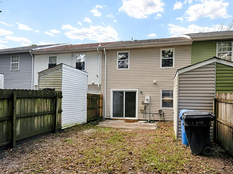 1132 Clear Springs Rd — Photo 27
