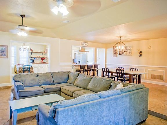 4th image of 7608 Westwind Dr