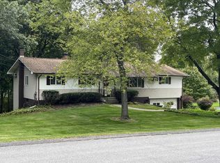 39 Gold Rd, Wappingers Falls, NY 12590