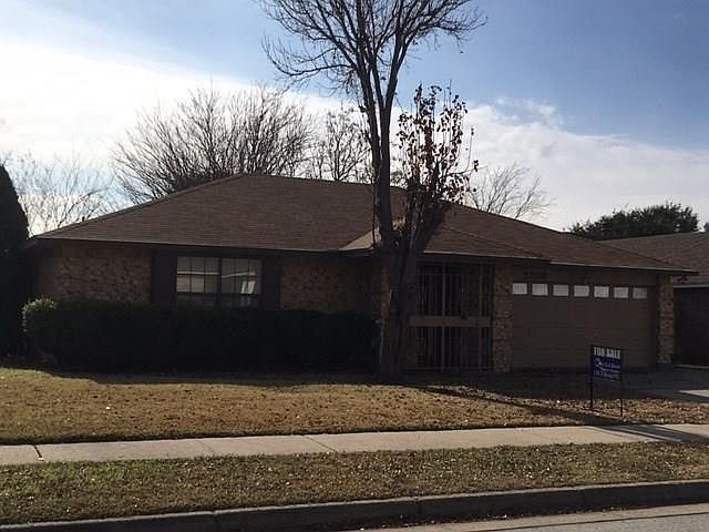 1st image of 2306 Cripple Creek Dr