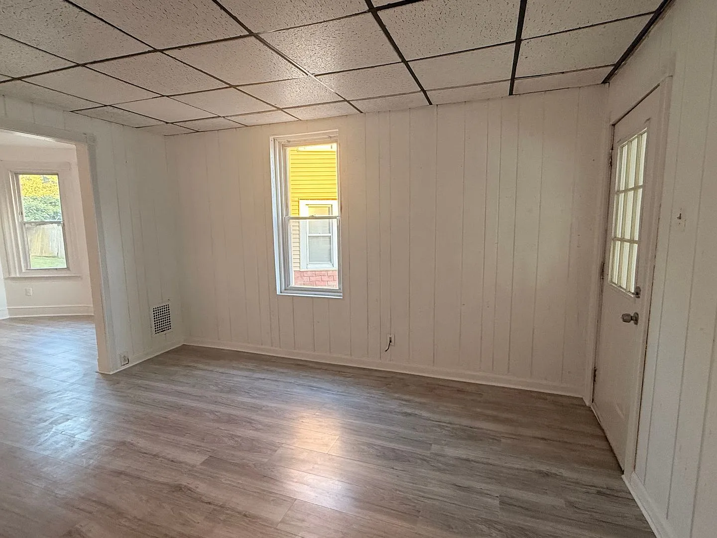 3 Bedroom Twin | Clifton Heights — Photo 4