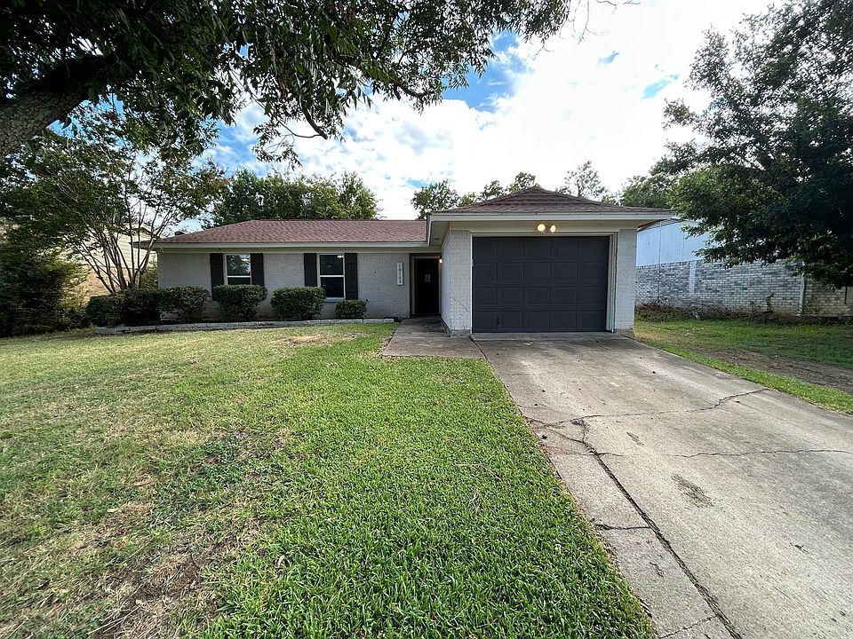 1st image of 10105 Peppertree Ln