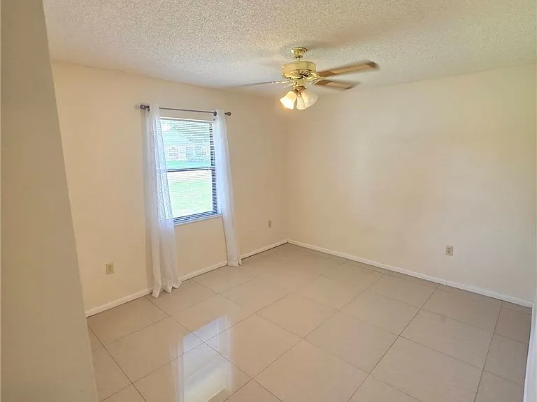 3801 Monza Dr — Photo 8