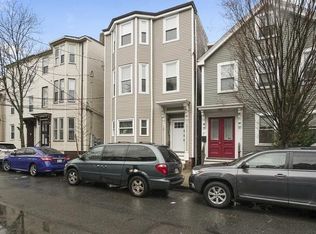89 Princeton St #303, Boston, MA 02128