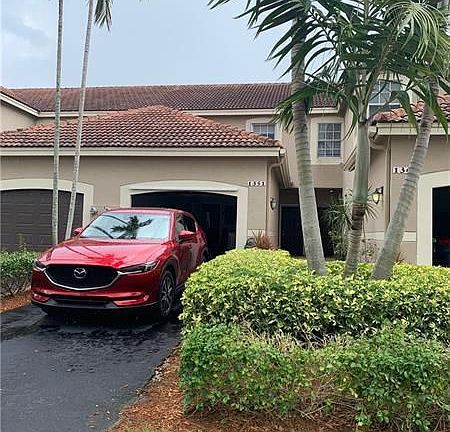 4th image of 1351 Sorrento Dr