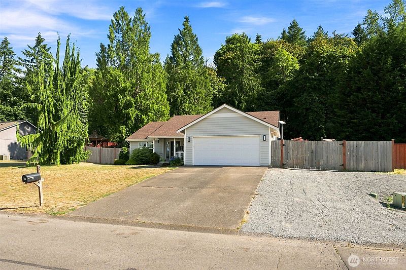 2nd image of 914 288th Street Ct E