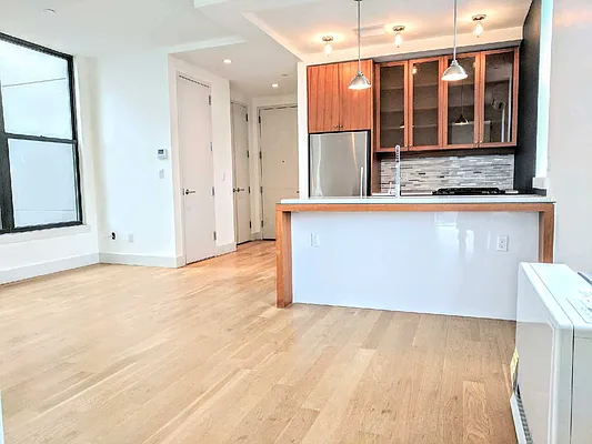 Rented by Compass | media 22