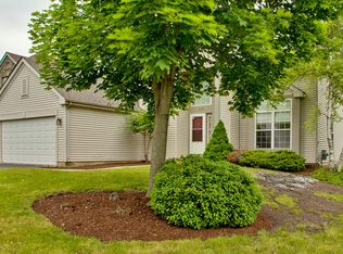 237 Moorehead Dr, Bartlett, IL 60103