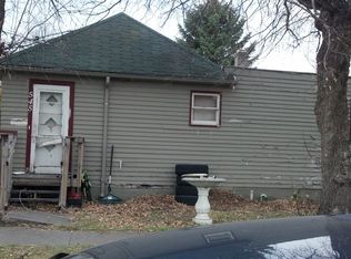 545 Prospect Ave, Grafton, ND 58237