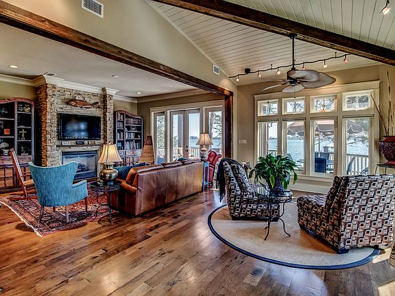 Open Living Room w/ balcony