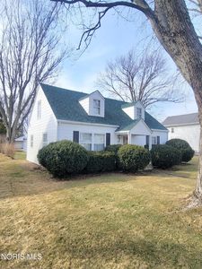 1216 Main St, Genoa, OH, 43430