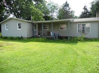 36 Maple St, Roulette, PA 16746