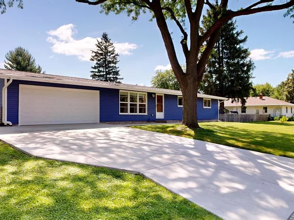 416 North Dewey AVENUE, Jefferson, WI 53549