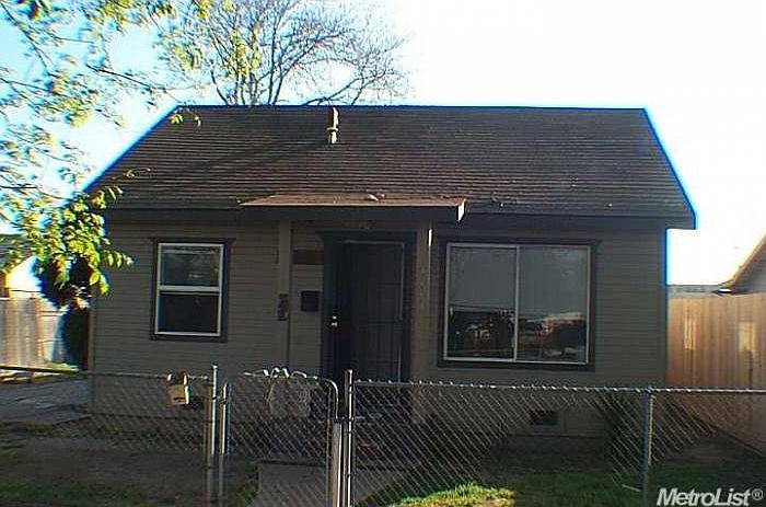 2nd image of 2112 S American St