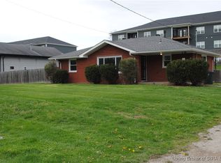 115 E Daisy Ln, New Albany, IN 47150