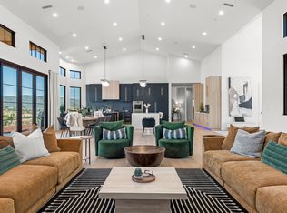 9817 Lorraine Ridge Trl, El Cajon, CA 92021