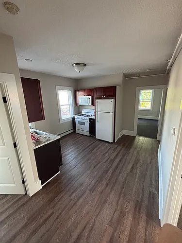 141 Grinnell St #5 Photo 1