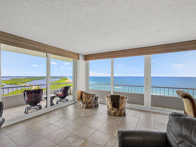 5550 N Ocean Dr #20C — Photo 2