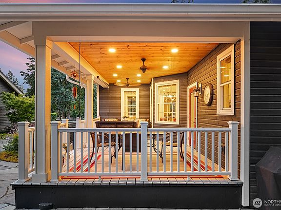 5th image of 24229 7th Ave SE Avenue SE #B