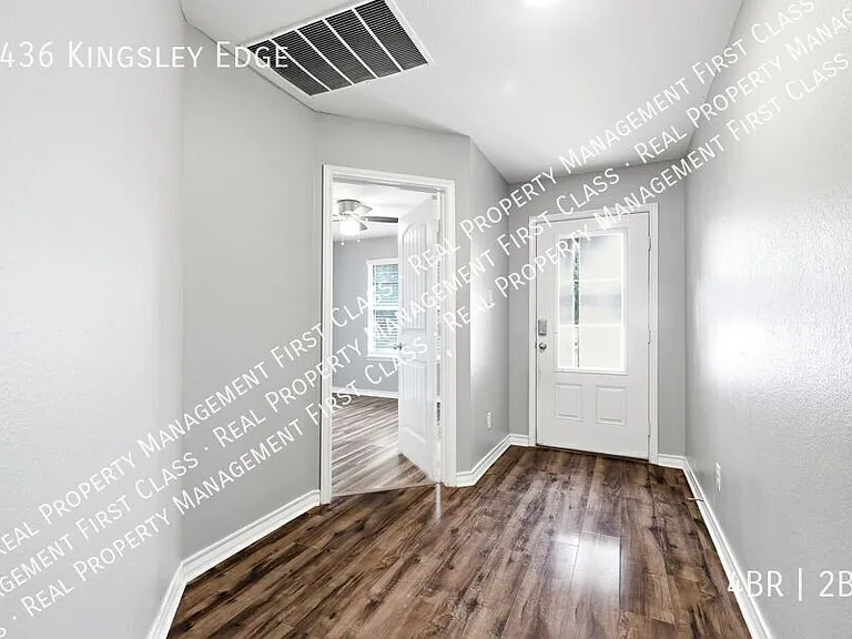 6436 Kingsley Edge — Photo 2