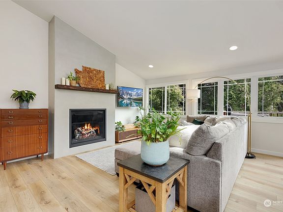 5th image of 13814 125th Avenue NE