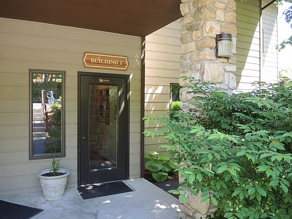 3rd image of 2715 Little Sister Hill Rd #107