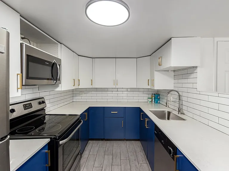 Madison Flats — Photo 10