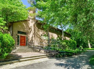 85 Aylesbury Rd, Worcester, MA 01609